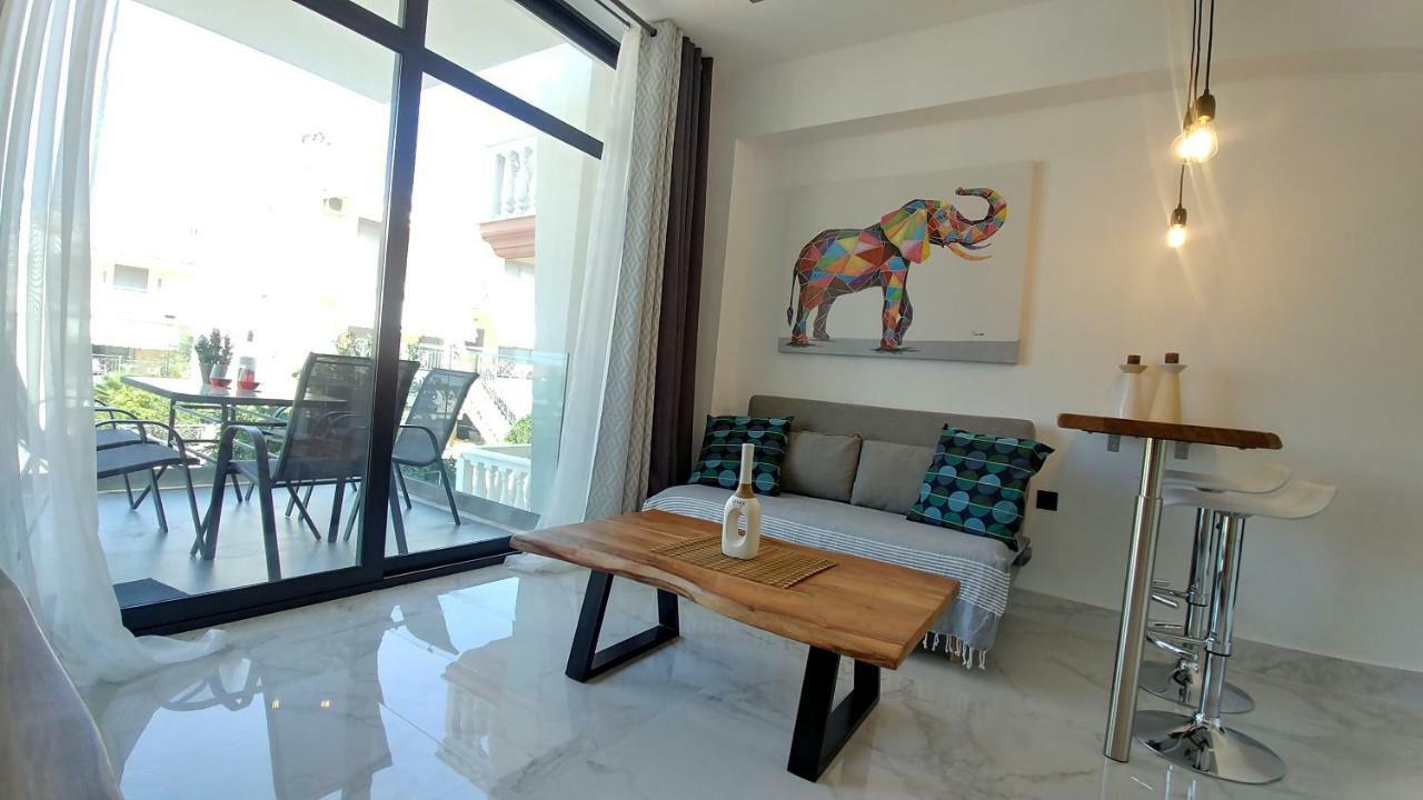 Opensky Lux Kallithea (Chalkidiki) Exterior foto